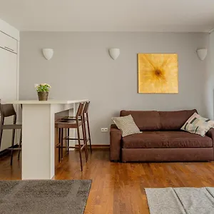 o211-apartment-budapest.inbudapesthotels.com/