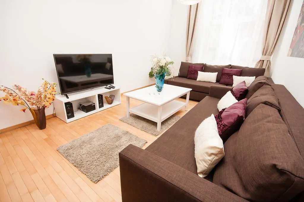 Wenceslas Square Lofts Praga Apartament